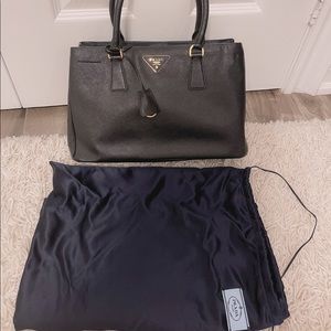 Prada Saffiano Purse in Black